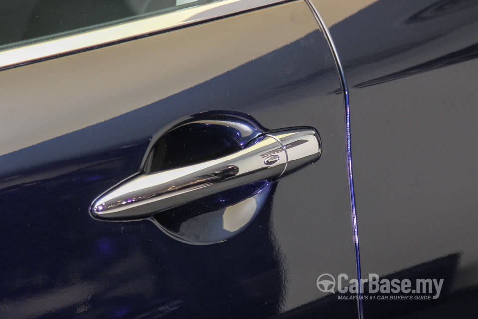 Infiniti Q70 Y51 Facelift (2015) Exterior