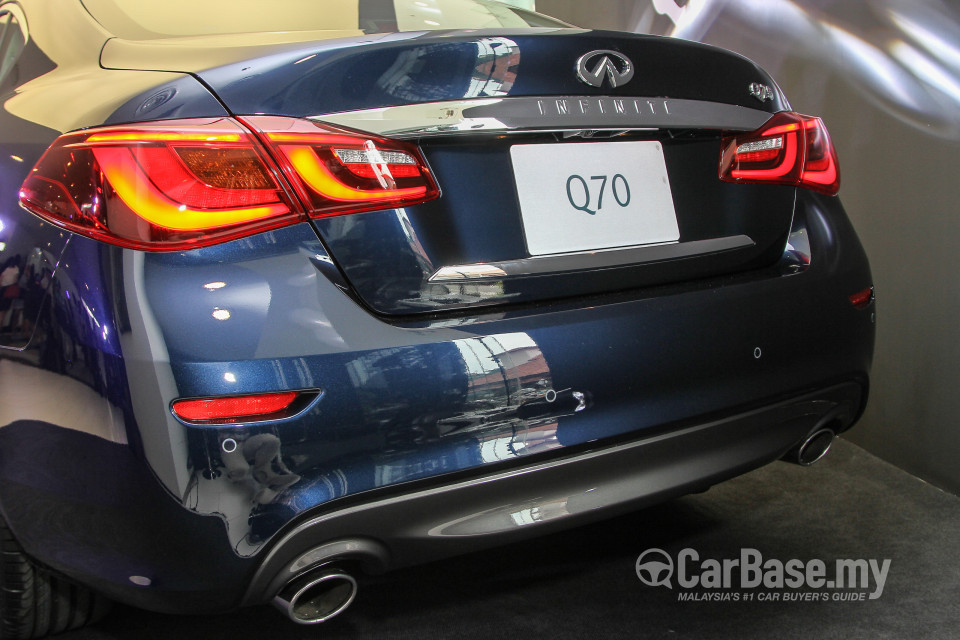 Infiniti Q70 Y51 Facelift (2015) Exterior