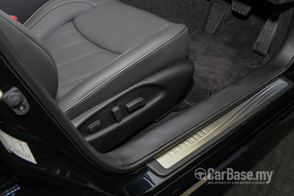 Infiniti Q70 Y51 Facelift (2015) Interior