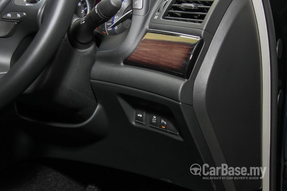 Infiniti Q70 Y51 Facelift (2015) Interior