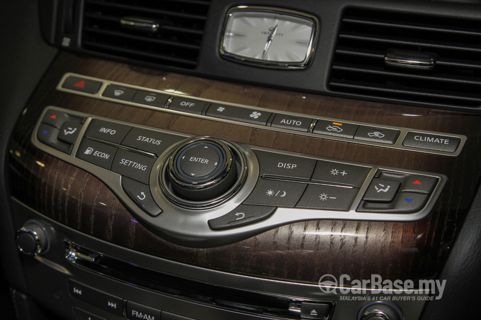 Infiniti Q70 Y51 Facelift (2015) Interior