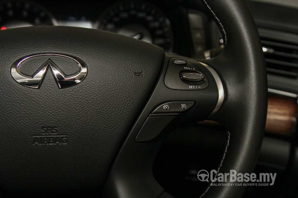 Infiniti Q70 Y51 Facelift (2015) Interior