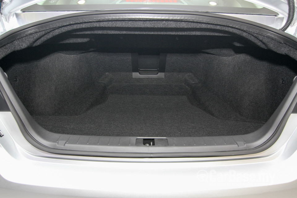 Infiniti Q70 Y51 Facelift (2015) Interior