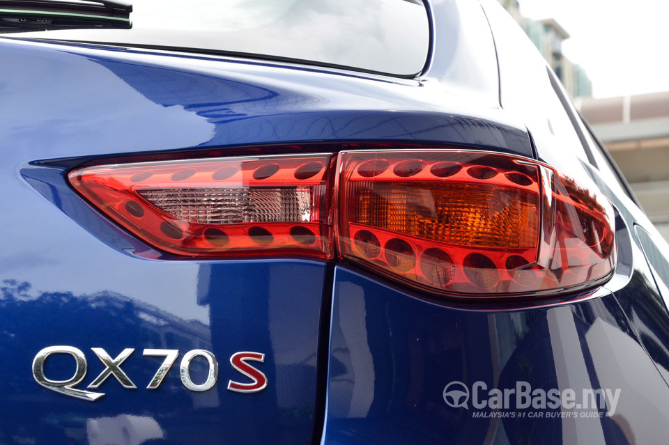 Infiniti QX70 S51 Facelift (2014) Exterior