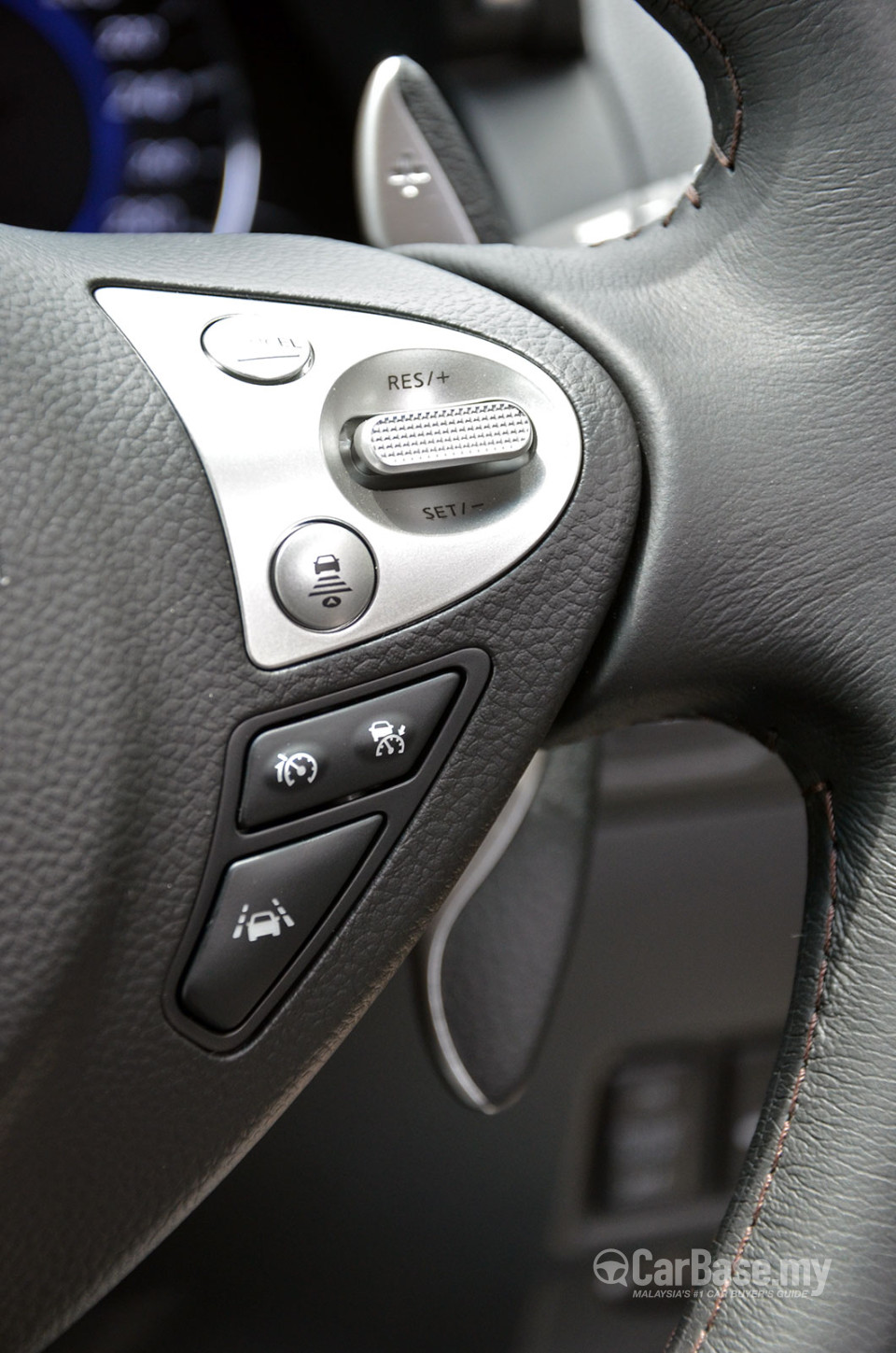 Infiniti QX70 S51 Facelift (2014) Interior