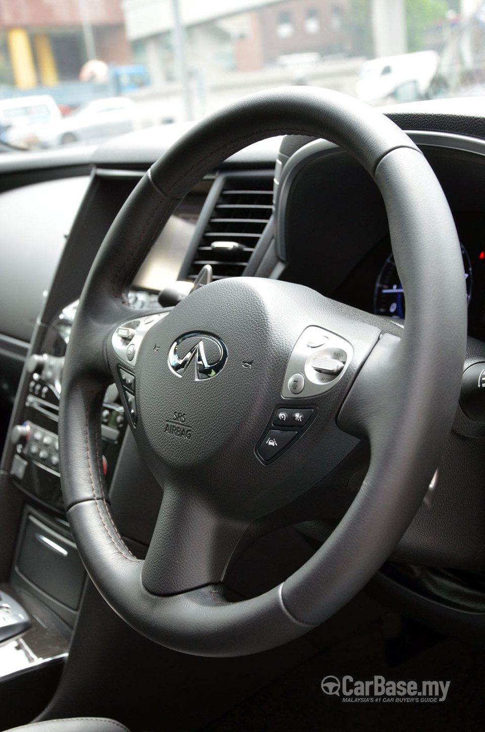 Infiniti QX70 S51 Facelift (2014) Interior