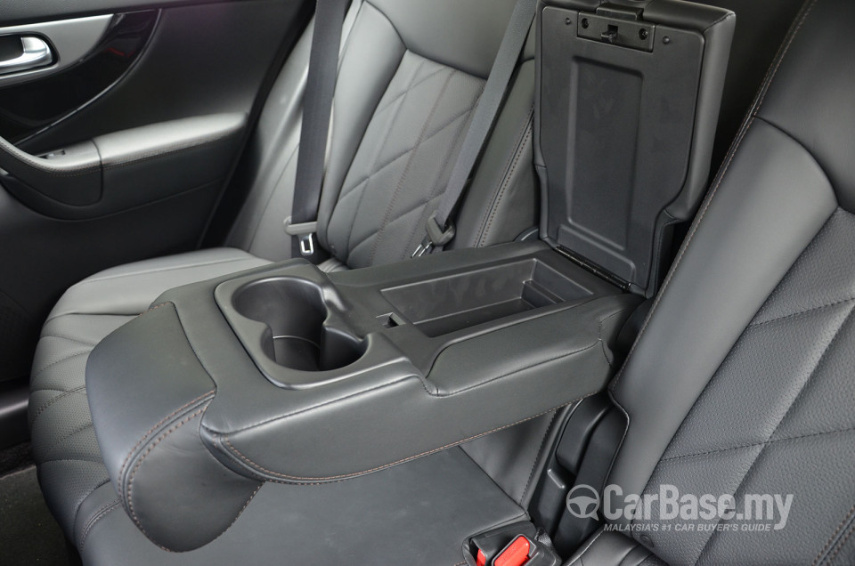 Infiniti QX70 S51 Facelift (2014) Interior