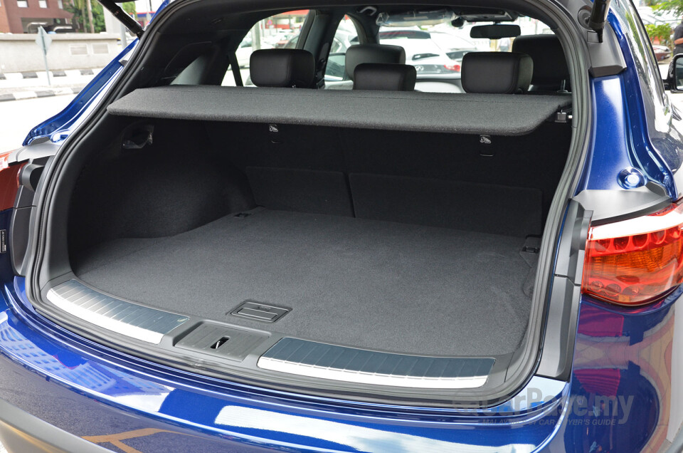 Toyota Fortuner AN160 (2016) Interior