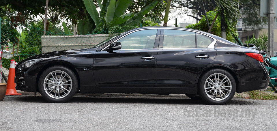 Proton Exora Mk1 RC (2019) Exterior