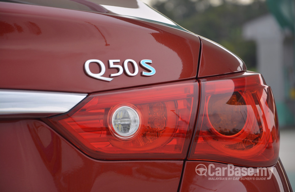 Infiniti Q50 V37 (2014) Exterior