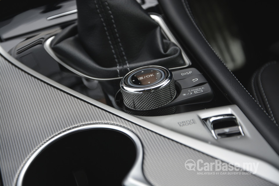 Infiniti Q50 V37 (2014) Interior