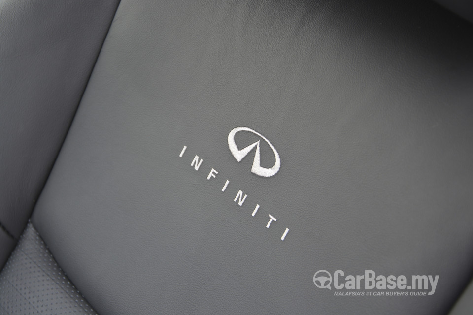 Infiniti Q50 V37 (2014) Interior
