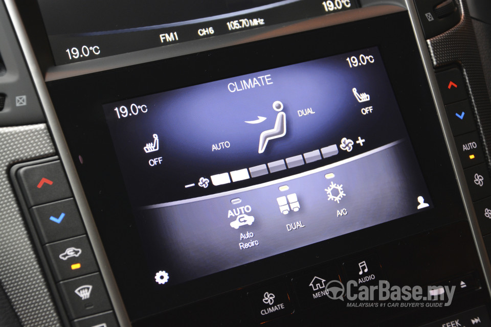 Infiniti Q50 V37 (2014) Interior
