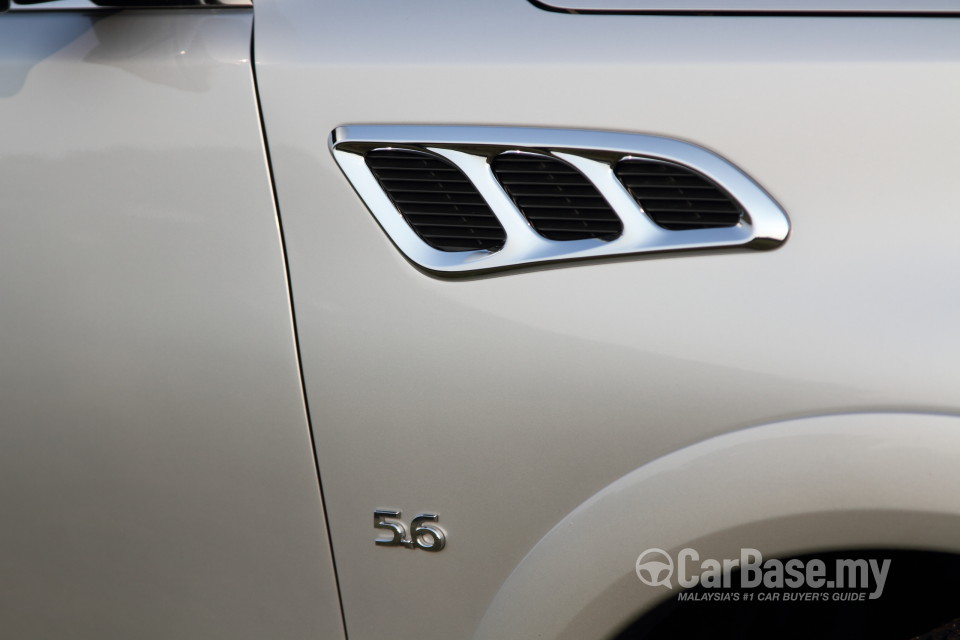 Infiniti QX80 Z62 Facelift (2015) Exterior