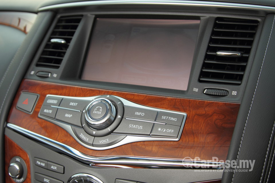 Infiniti QX80 Z62 Facelift (2015) Interior
