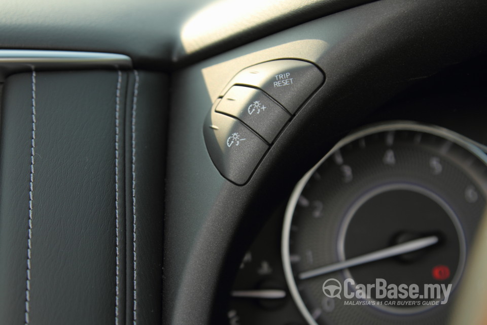 Infiniti QX80 Z62 Facelift (2015) Interior
