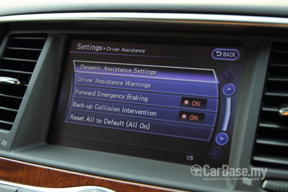 Infiniti QX80 Z62 Facelift (2015) Interior