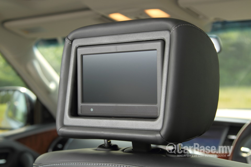 Infiniti QX80 Z62 Facelift (2015) Interior