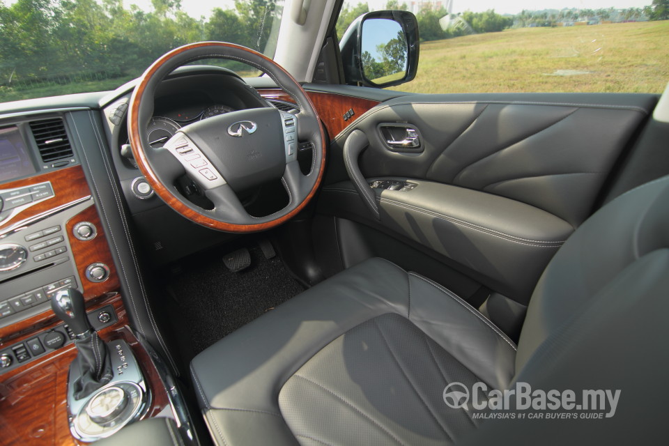 Infiniti QX80 Z62 Facelift (2015) Interior
