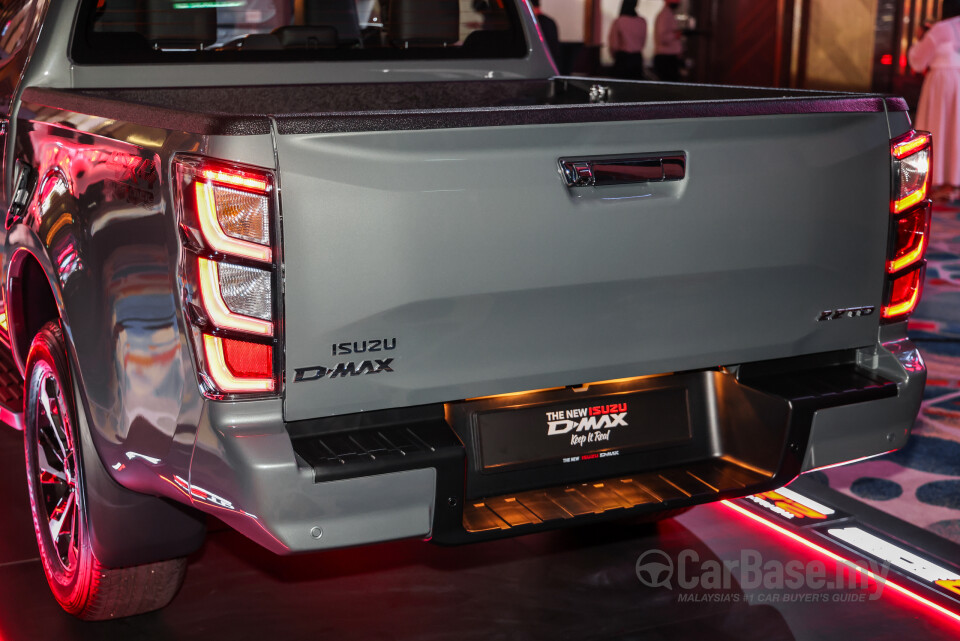 Isuzu D-MAX RG Facelift 2 (2026) Exterior