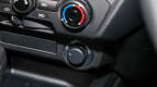 Isuzu D-MAX Interior photo