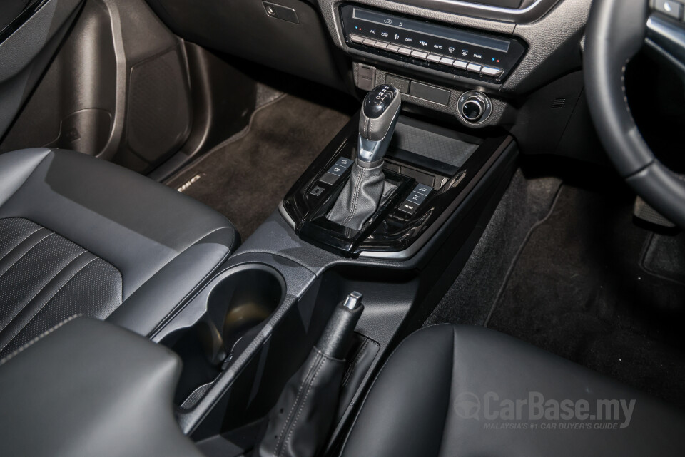 Isuzu D-MAX RG Facelift 2 (2026) Interior
