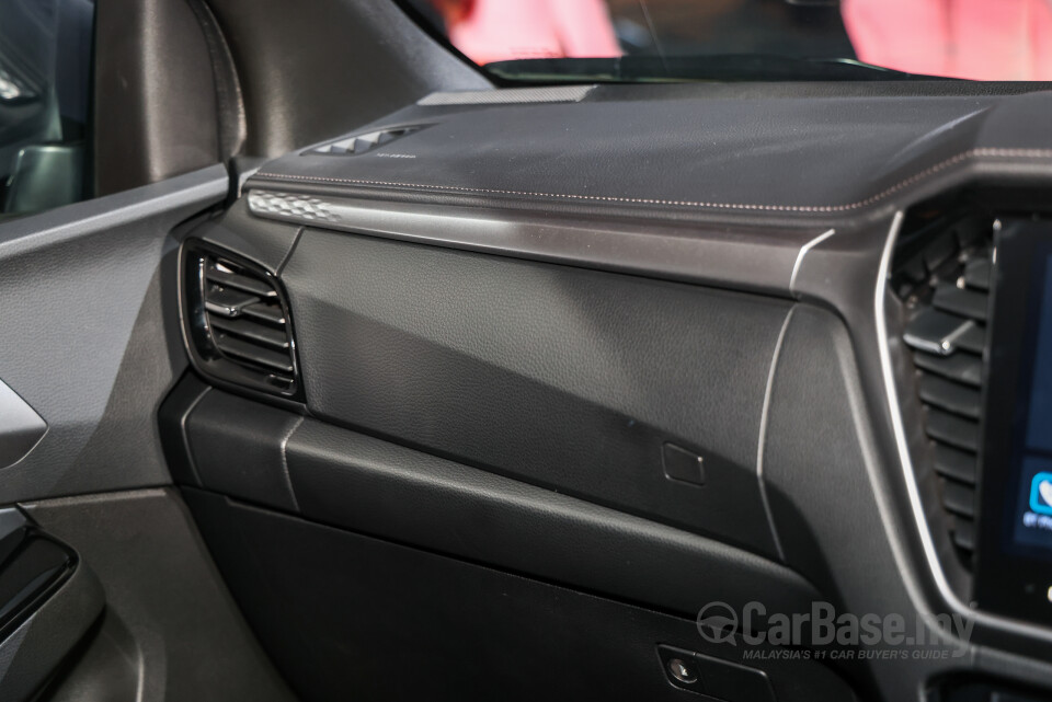 Isuzu D-MAX RG Facelift 2 (2026) Interior