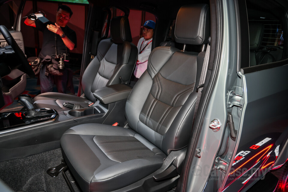 Isuzu D-MAX RG Facelift 2 (2026) Interior