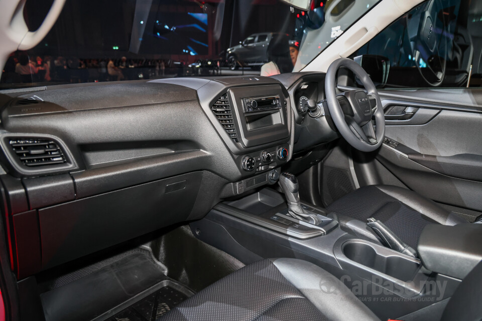 Isuzu D-MAX RG Facelift 2 (2026) Interior