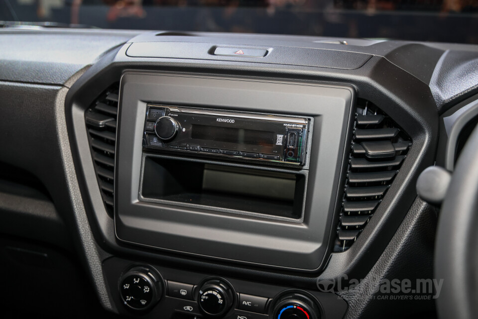 Isuzu D-MAX RG Facelift 2 (2026) Interior