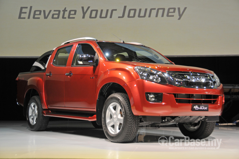 Isuzu D-MAX RT (2013) Exterior