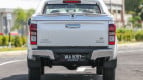 Isuzu D-MAX Exterior photo