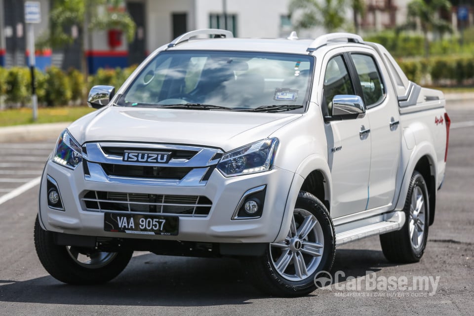 Isuzu D-MAX RT Facelift (2016) Exterior