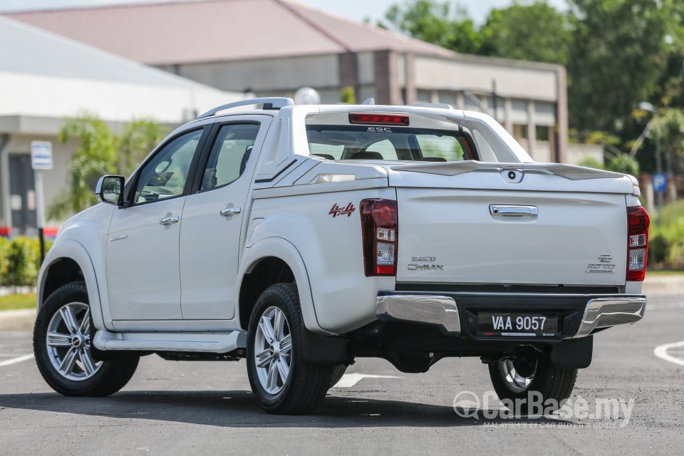 Isuzu D-MAX RT Facelift (2016) Exterior