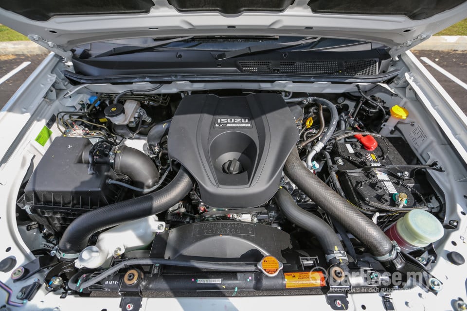 Isuzu D-MAX RT Facelift (2016) Exterior