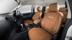 Isuzu D-MAX Interior photo