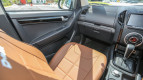 Isuzu D-MAX Interior photo