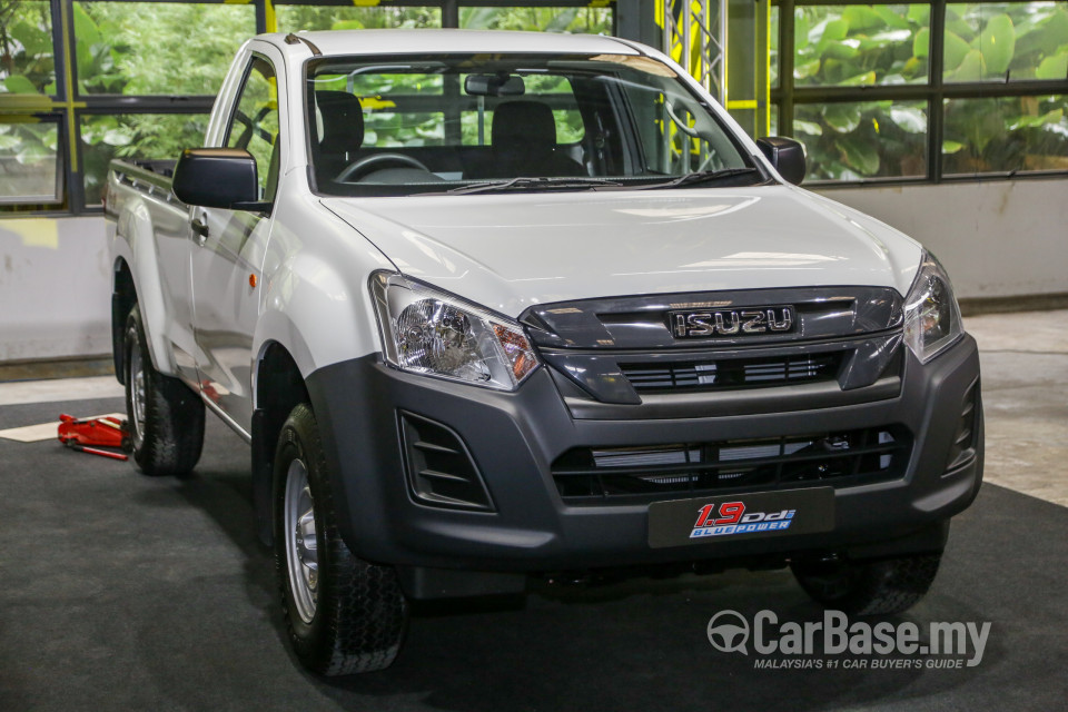 Isuzu D-MAX RT Facelift 2 (2019) Exterior