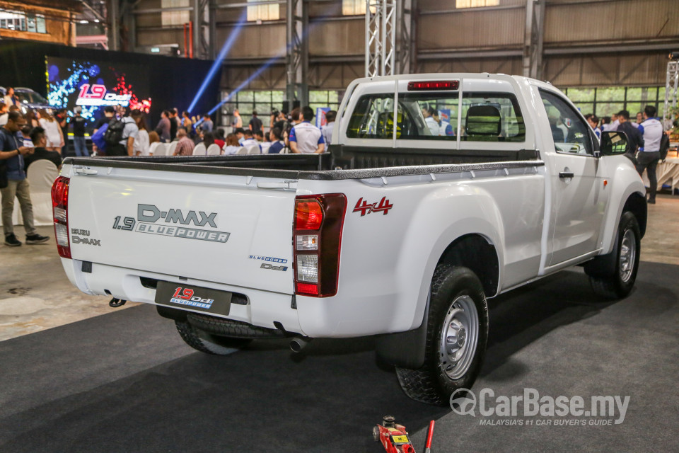 Isuzu D-MAX RT Facelift 2 (2019) Exterior
