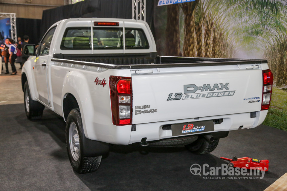 Isuzu D-MAX RT Facelift 2 (2019) Exterior