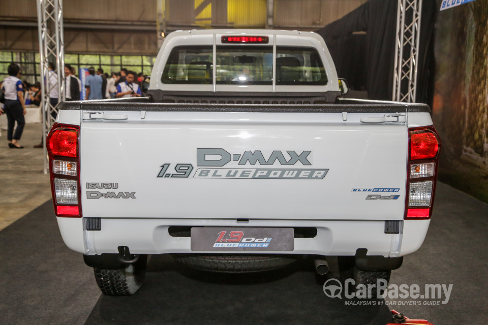 Isuzu D-MAX RT Facelift 2 (2019) Exterior