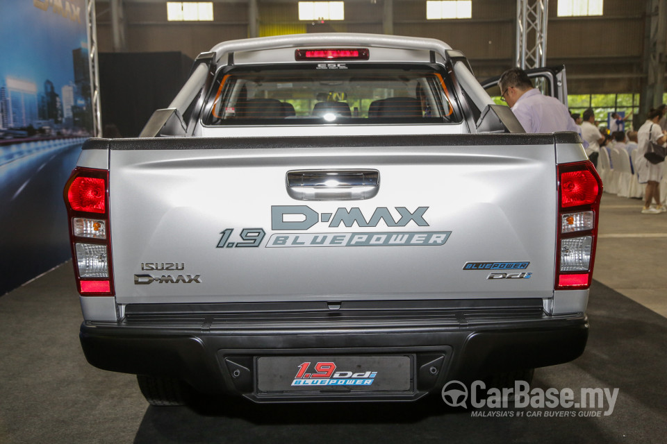 Isuzu D-MAX RT Facelift 2 (2019) Exterior