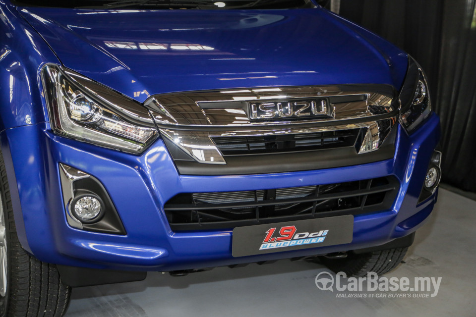 Isuzu D-MAX RT Facelift 2 (2019) Exterior