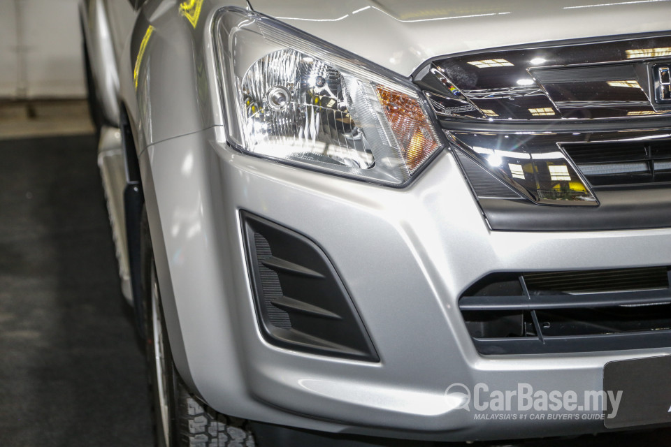 Isuzu D-MAX RT Facelift 2 (2019) Exterior