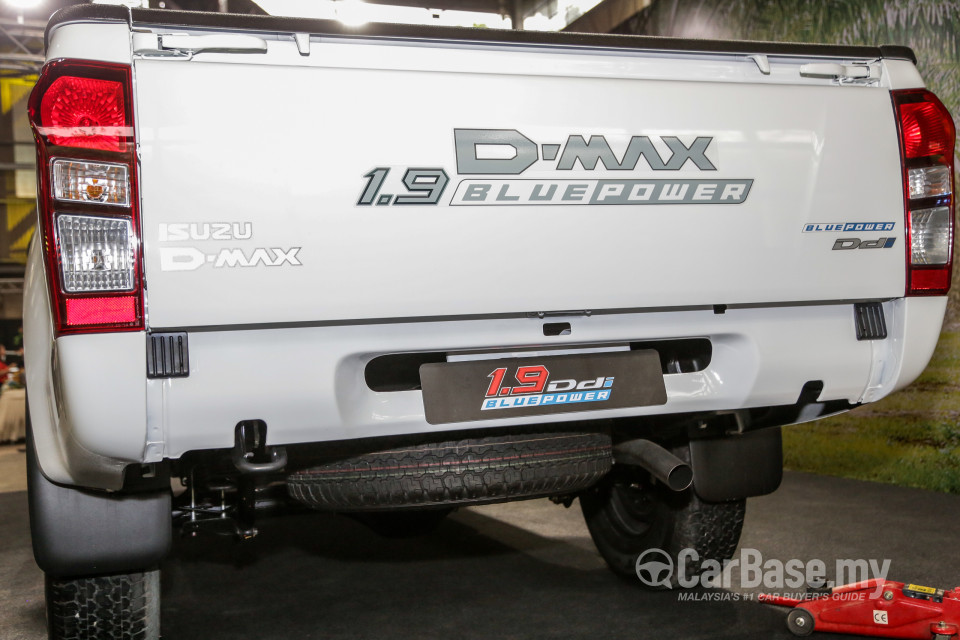 Isuzu D-MAX RT Facelift 2 (2019) Exterior