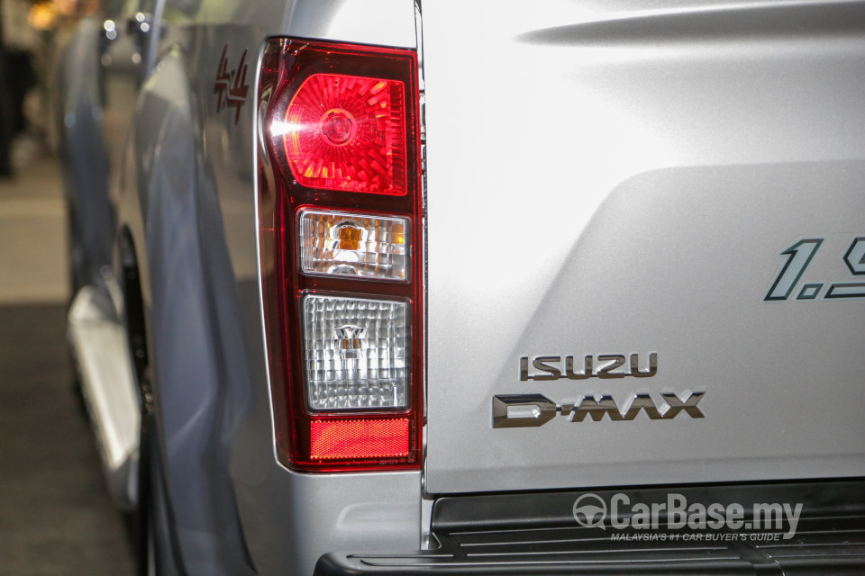 Isuzu D-MAX RT Facelift 2 (2019) Exterior