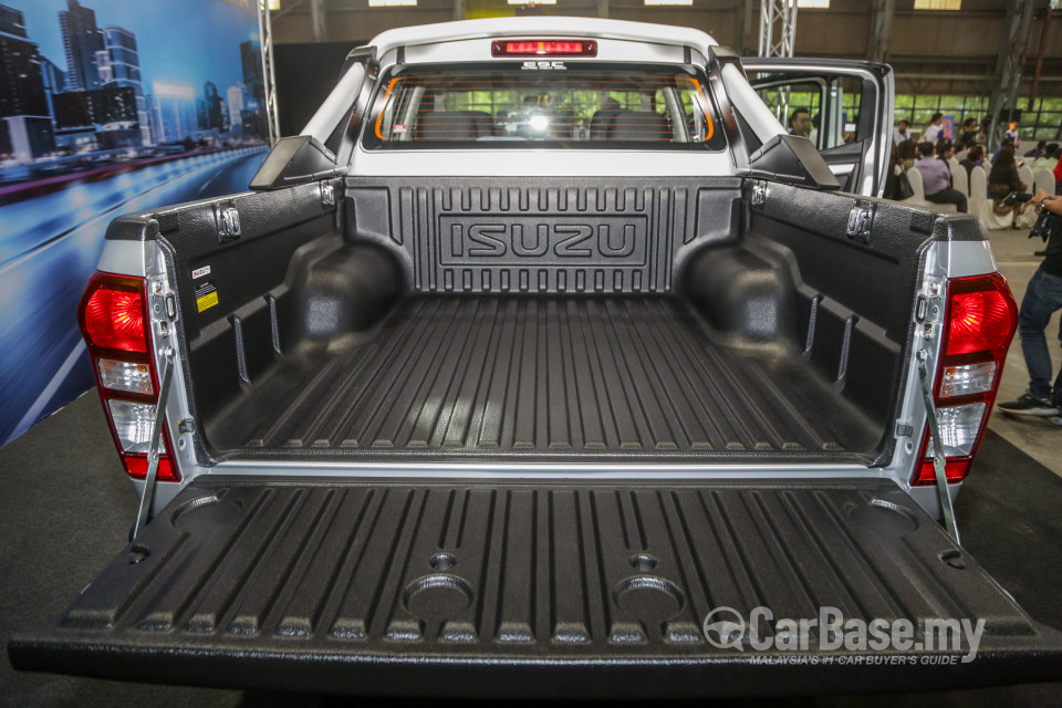 Isuzu D-MAX RT Facelift 2 (2019) Exterior