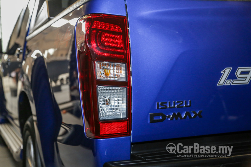 Isuzu D-MAX RT Facelift 2 (2019) Exterior