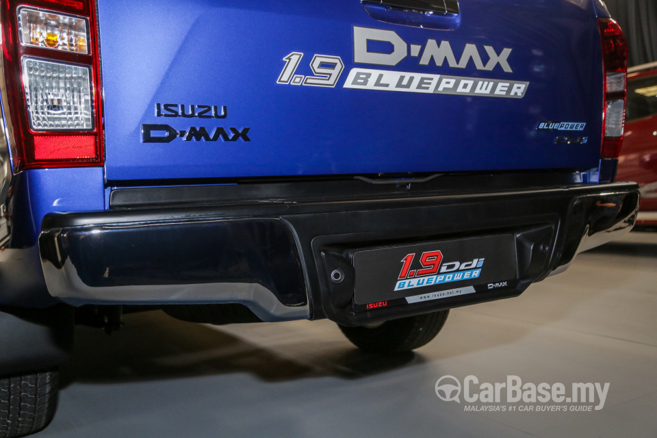 Isuzu D-MAX RT Facelift 2 (2019) Exterior