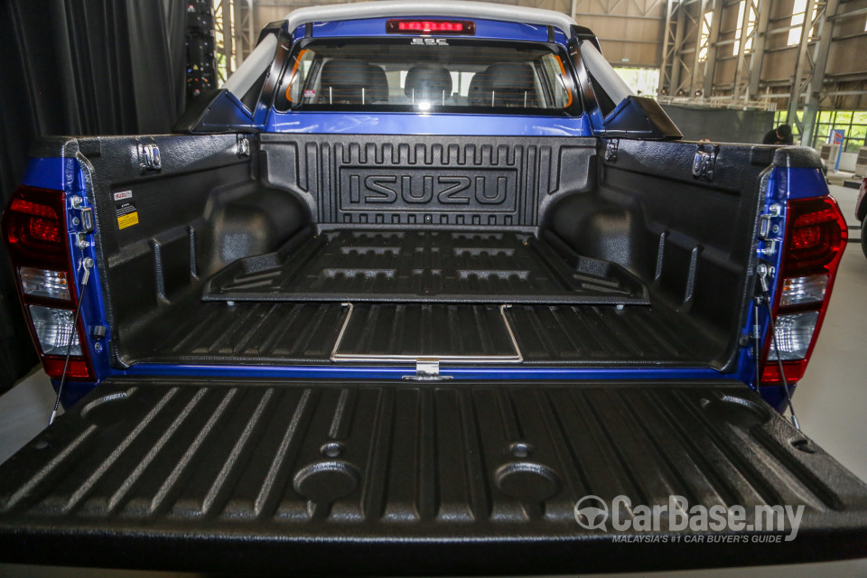 Isuzu D-MAX RT Facelift 2 (2019) Exterior